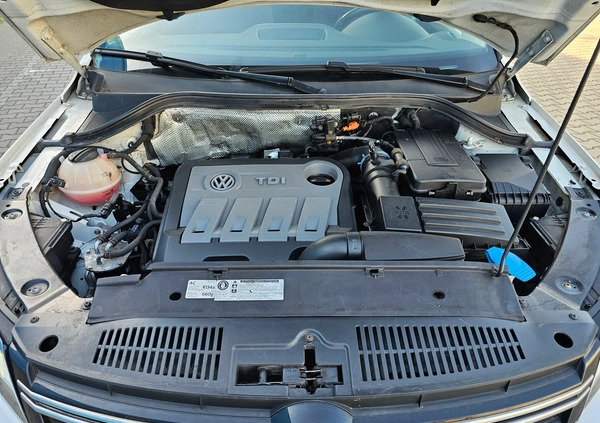 Volkswagen Tiguan cena 49999 przebieg: 210000, rok produkcji 2012 z Ostrów Mazowiecka małe 466